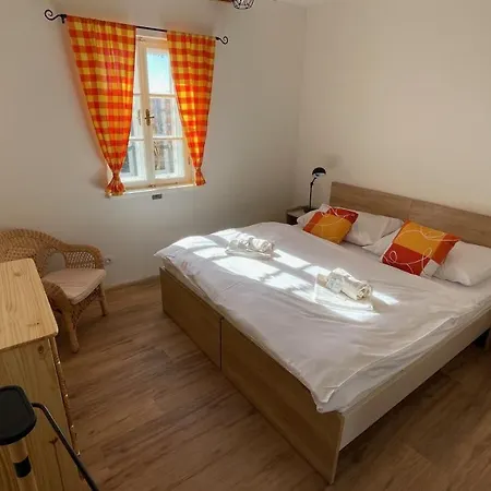 Inn Pod Devitkou Hrensko