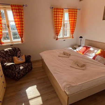 Inn Pod Devitkou Hrensko
